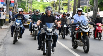 Mabel libera circulação de motos em corredores de ônibus e alerta para cumprimento de regras de trânsito